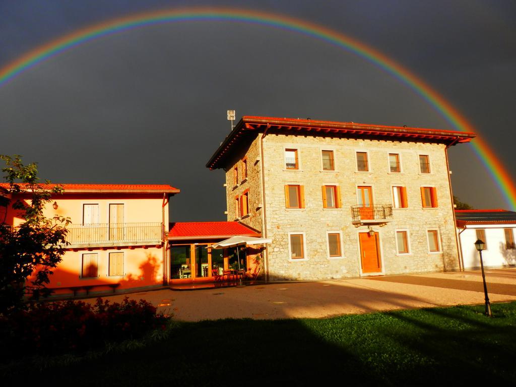 Agriturismo Cjargnei Acomodação com café da manhã Povoletto Exterior foto